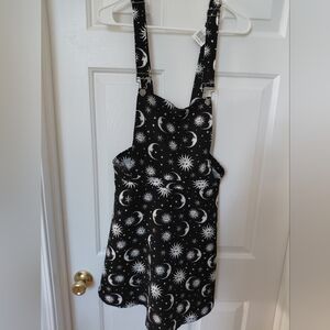 Hot Topic Black Celestial Jumper